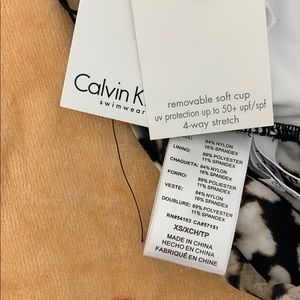 Calvin Klein Swim - 4/$25 Calvin Klein Animal Print Bikini Top XL NWT Calvin Klein Swim - 4/$25 Calvin Klein Animal Print Bikini Top XL NWT
